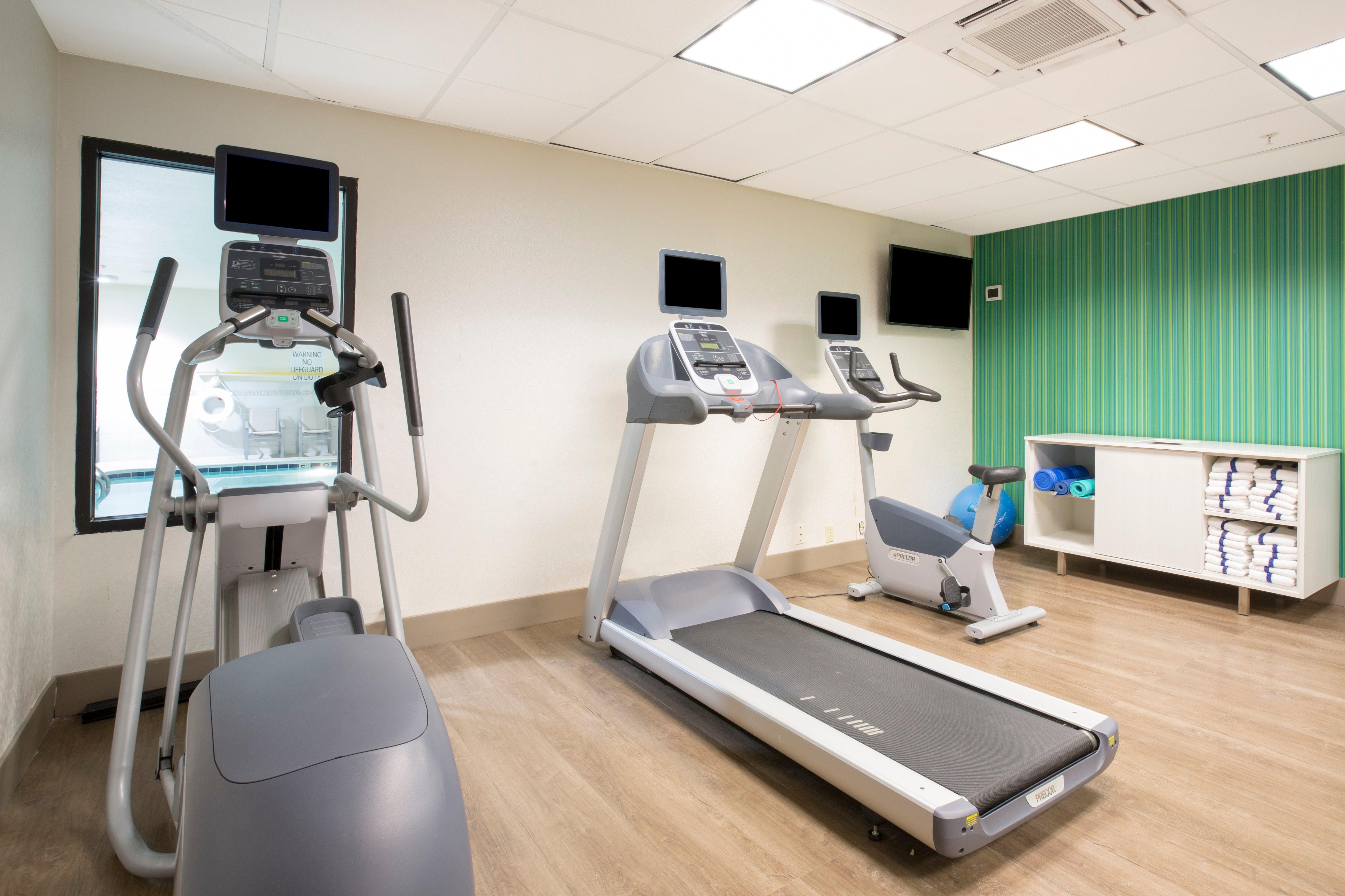 Holiday Inn Express Kansas City - At The Legends! By Ihg Bonner Springs Facilities photo